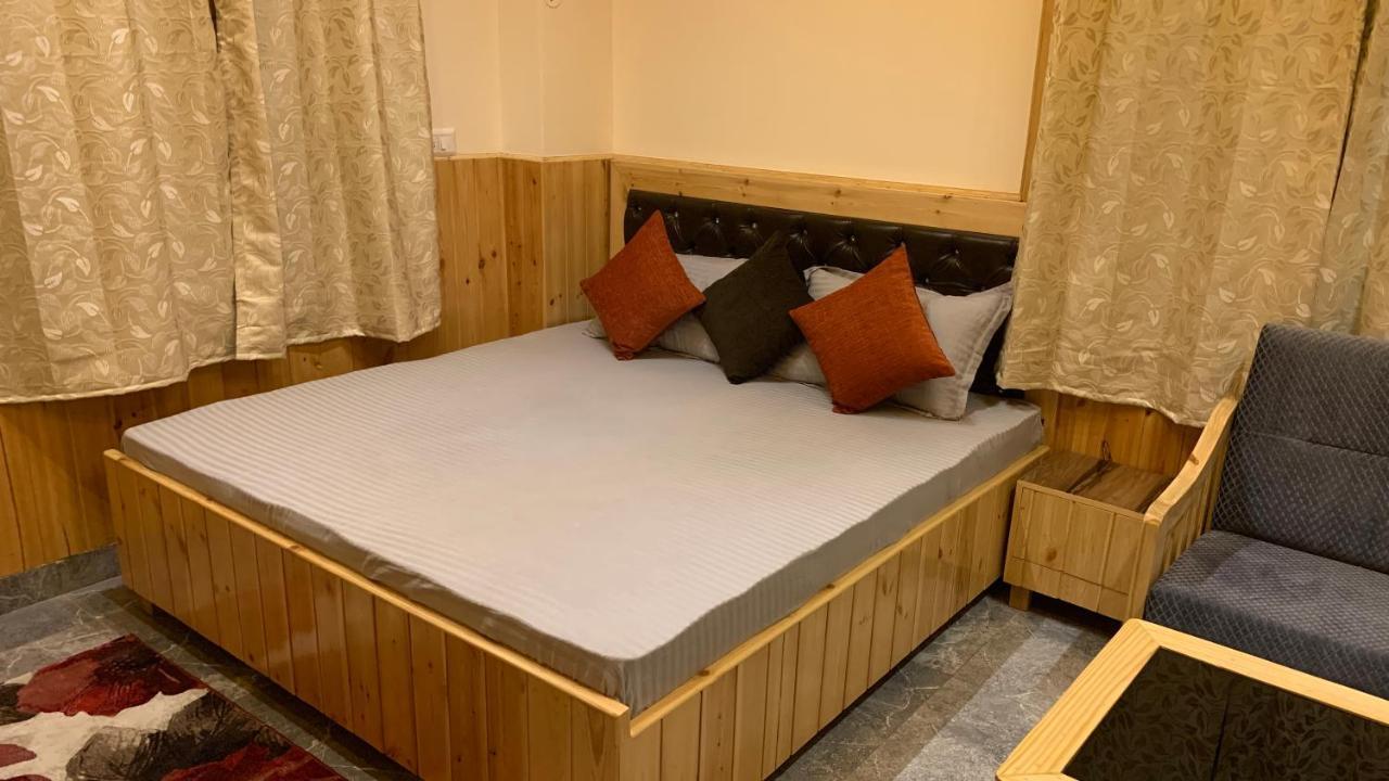 Tulip Flowing River View Hotel. Shamshi Εξωτερικό φωτογραφία