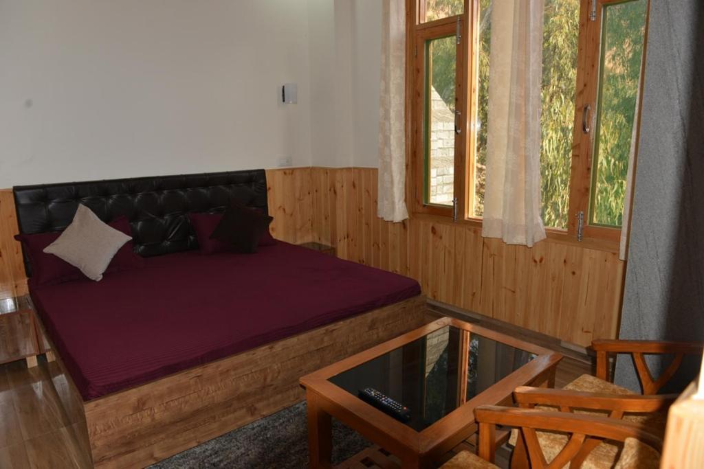 Tulip Flowing River View Hotel. Shamshi Εξωτερικό φωτογραφία